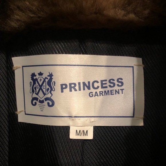 Princess Garment, faux fur vest, size M - Picture 2 of 10
